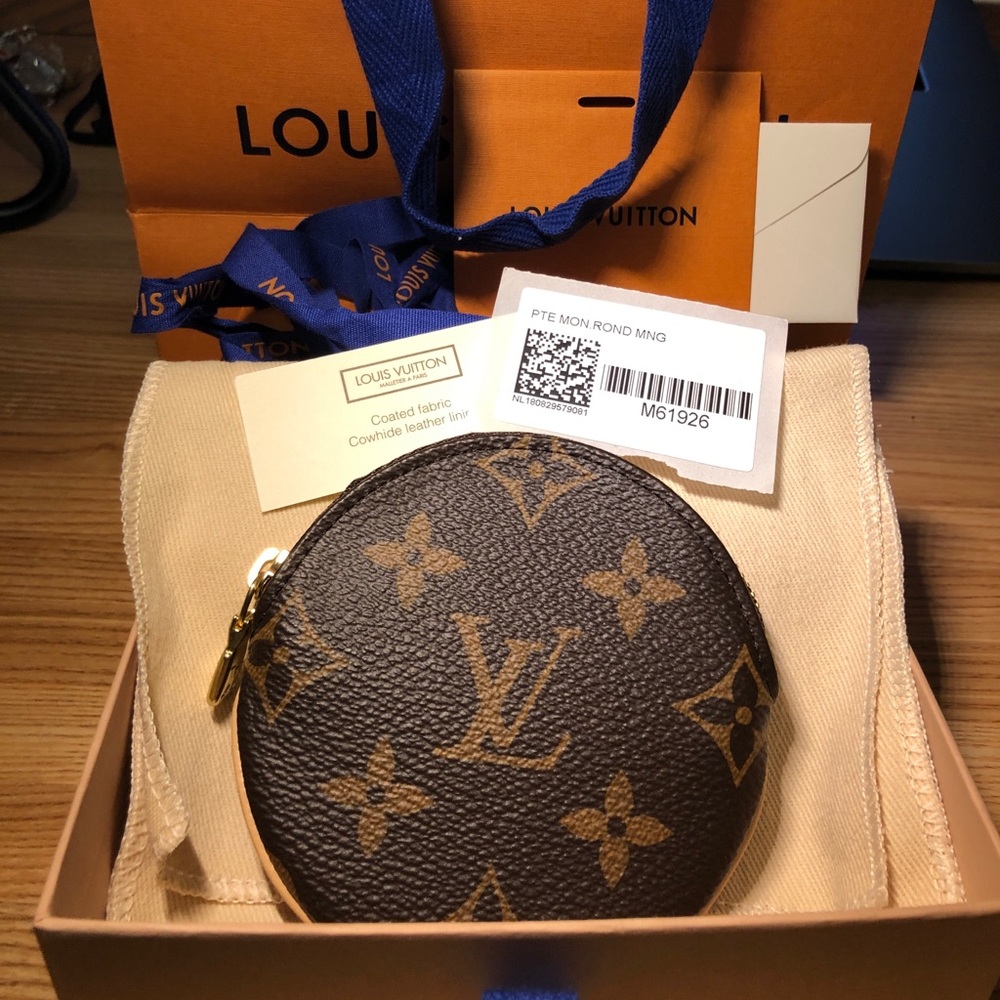 Louis Vuitton Round Coin Purse